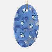 Happy Hanukkah Falling Stars und Dreidels Keramikornament (Rechts)