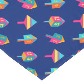 Happy Hanukkah Festival of Lights Party dreidels Kurzer Tischläufer (Ecke)