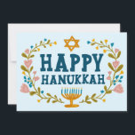 HAPPY HANUKKAH Floral Wreath Menorah Custom Fotos Feiertagskarte<br><div class="desc">Handgezeichneter Text und Florale von mir für Sie. Klicken Sie auf "Personalisieren", um Ihren eigenen Text und Ihre eigenen Fotos auf der Rückseite der Postkarte zu bearbeiten oder die Hintergrundfarben zu ändern. Alles ist anpassbar. Für weitere Designs und Farben Karo mein Shop! Oder lass mir Bescheid, wenn du etwas Angewohntes...</div>