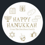 Happy Hanukkah Goldweiße individuelle Name Geschen Runder Aufkleber<br><div class="desc">Happy Hanukkah,  personifizieren Sie Familiennamensgeschenk für Aufkleber Happy Hanukkah,  Happy Chanukah,  Hanukkah Sameach!,  Chag Sameach!,  Chag Urim Sameach! Imitate Gold und Weiß!</div>