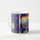 Happy Hanukkah Jewish Holiday Beautiful Kaffeetasse<br><div class="desc">Happy Hanukkah Schöne jüdische Feiertage Kaffee Tasse & Cup Design. Jüdischer Holiday Hanukkah Hintergrund mit traditionellen Chanukah-Symbole - Holzdreigel (Spinnen top),  Donuts,  Menorah,  Kerzen,  Stern von David und leuchtende Licht Wallpaper,  dekorative Muster für Zuhause,  Küche & Dining,  Trinkbehälter,  Tasse & Cups. Hanukkah Festival Dekoration. Judaika. Jerusalem,  Israel.</div>