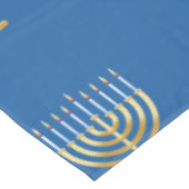 Happy Hanukkah Jüdische blaue Goldmenorah Tischdecke (Schrägansicht)