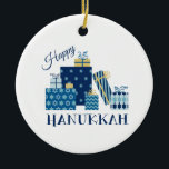 Happy Hanukkah Keramik Ornament<br><div class="desc">Dieses Design ist schön und hell und erfüllt Sie bis ins Bein mit Urlaubsgeist und ist perfekt auf Geschenke, Tischläufer, Küchenwäsche, Wohngestaltung und auf allem, was Hanukkah!</div>