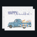 Happy Hanukkah Menorah Blue Vintag Truck Feiertagskarte<br><div class="desc">Dieses Design entstand durch digitale Kunst und kann in dem Bereich personalisiert sein, der durch das Ändern des Fotos und/oder Textes zur Verfügung gestellt wird. Oder Sie können es anpassen, indem Sie den Mausklick auswählen, um weitere Optionen anzupassen, um die Farbe des Hintergrunds zu löschen oder zu ändern, Text hinzuzufügen,...</div>