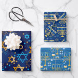 Happy Hanukkah Menorah Jewish Star Candles Geschenkpapier Set<br><div class="desc">Happy Hanukkah,  Menorah,  Jüdischer Stern,  blaues und gelbes Packpapier.</div>