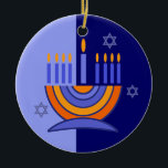 Happy Hanukkah. Menorah und Dreidels Keramik Ornament<br><div class="desc">Happy Hanukkah. Menorah und Dreidels Design Geschenkschmuck. Matching Karten und Geschenke verfügbar in der jüdischen Ferien / Hanukkah Kategorie unseres Stores.</div>
