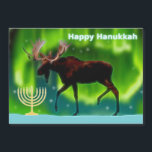 Happy Hanukkah - Northern Lights Elche Magnetkarte<br><div class="desc">Chanukkah Grüße aus dem Frozen Chosen. Eine Chanukkah-Menorah und ein immer leicht stilisiertes Bild eines Elchs,  der gegen die Nordlichter silhoutiert ist. "Happy Hanukkah" erscheint in blau und weiß.</div>