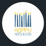 Happy Hanukkah Runder Aufkleber<br><div class="desc">Diese Hanukkah-Kerzen werden Ihre Dekoration perfekt machen. Perfekt für Handtücher oder Tischsets.</div>