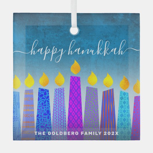Happy Hanukkah Script Menorah Candles Türkis Ornament Aus Glas (Vorderseite)