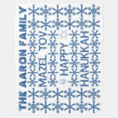 Happy Hanukkah Star von David Menorah Snowflakes Fleecedecke (Vorderseite)