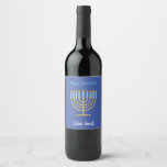 Happy Hanukkah Weinetikett<br><div class="desc">Happy Hanukkah Grußkarte. Elegant menorah und dreidel perfekto feiern hanukah</div>