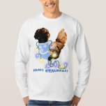 Happy HENukkah Hanukkah Polnisches Hühnchen T-Shirt<br><div class="desc">Happy HENukkah - Lasst uns erleuchten! Niedliche polierte Henne in Lichter verstrickt und mit einem Pullover versehen</div>