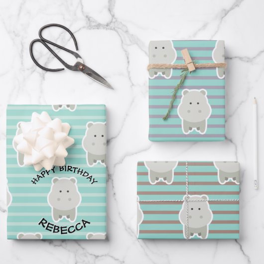 Happy Hippo Stripes Geburtsname Geschenkpapier Set (Vorderseite)