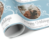 Happy Holidays Blue Foliage Family Foto Geschenkpapier (Rolleneckpunkt)