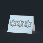 Happy Holidays Blue Snowflake Weihnachten Hanukkah<br><div class="desc">Auf den Karten befindet sich eine originelle Marker-Abbildung eines blauen,  schneeflockenförmigen Zuckerkekses. Ideal für Weihnachten oder Hanukkah! Dieses Urlaubsdesign ist auch auf einer Reihe anderer Produkte erhältlich. Sehen Sie nicht genau,  wonach Sie suchen? Kontaktieren Sie Rebecca um ein Produkt speziell für Sie zu gestalten!</div>