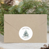 Happy Holidays Christmas Tree Familienname Runder Aufkleber