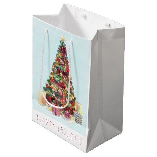 Happy Holidays. Christmas Tree Mittlere Geschenktüte (Vorderseite Schrägansicht)