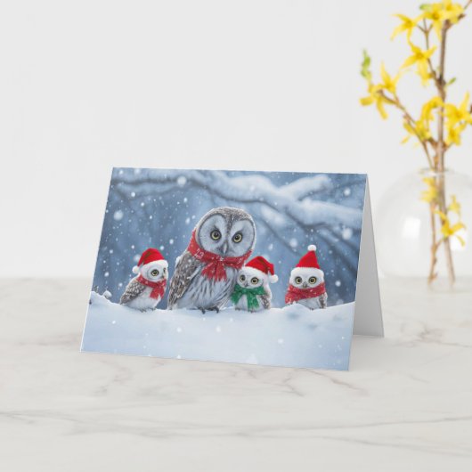 Happy Holidays Christmas with Cute Owl Family Hats Karte (Gelbe Blume)
