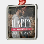 Happy Holidays Family Name Red Banner Foto Ornament Aus Metall (Links)