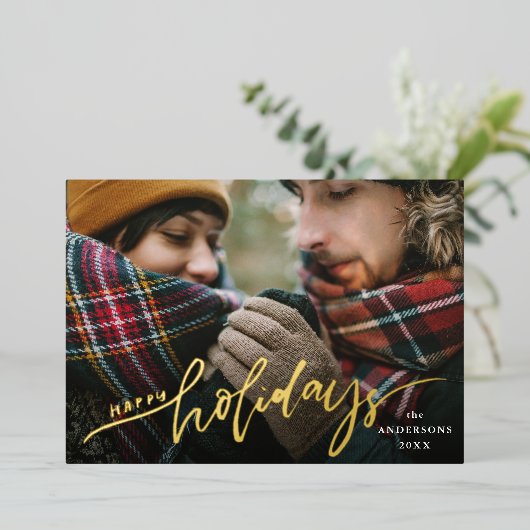 Happy Holidays Gold Foil Script Holiday Foto Card Folieneinladung (Stehend vorne)