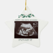 Happy Holidays Oma Pregnancy Ankündigung Keramik Ornament (Vorne)