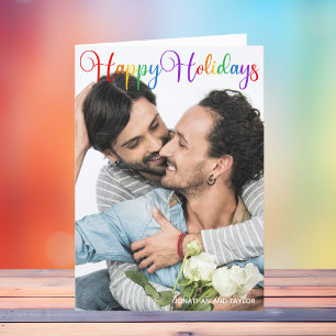 Happy Holidays Rainbow Script LGBTQ Couple Foto Feiertagskarte