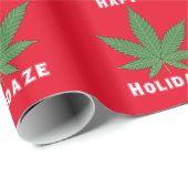 Happy Holidaze Weed Leaf Red & Green Funny Funny H Geschenkpapier (Rolleneckpunkt)