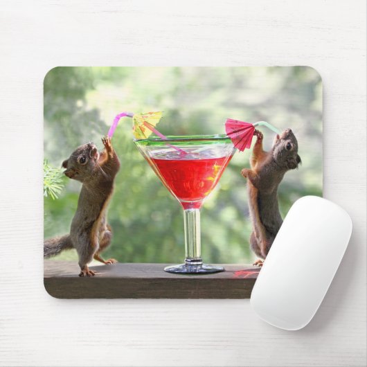 Happy Hour Squirrels Mousepad (Mit Mouse)