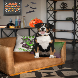 Happy Howl-o-ween Wolf Reiten auf Skateboard Kissen