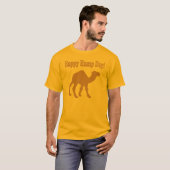 Happy Hump Day! Hump Day Camel! T-Shirt (Vorne ganz)