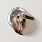 Happy Hund am Strand Button (Vorne & Hinten)