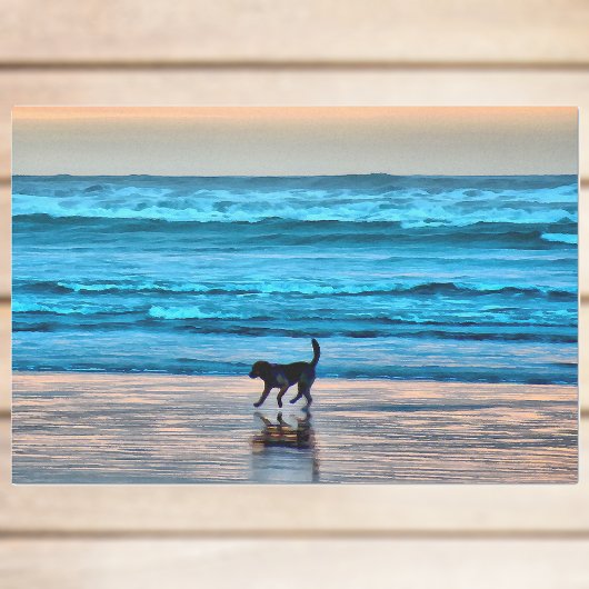 Happy Hund und Reflektion am Strand bei Sunset Seidenpapier