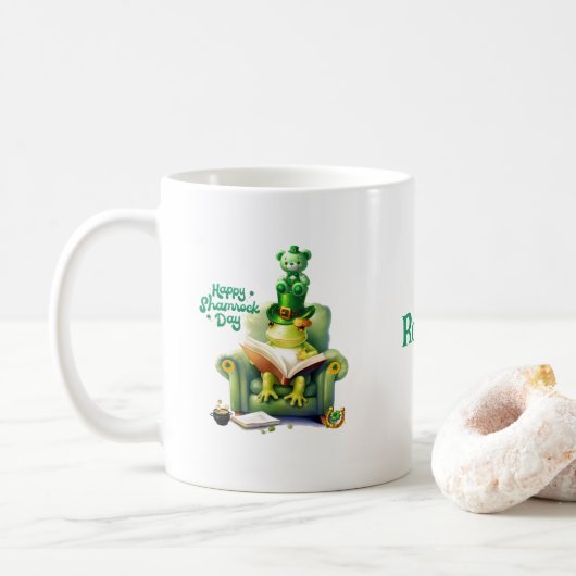 Happy Kleeblatt Day Green Teddy Bear and Frog Kaffeetasse (Mit Donut)