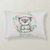 Happy Koala Bear Leaf Wreath Dekokissen (Vorderseite)
