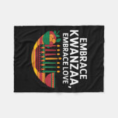 Happy Kwanzaa Candles Africa Holiday African Ameri Fleecedecke (Vorderseite (Horizontal))