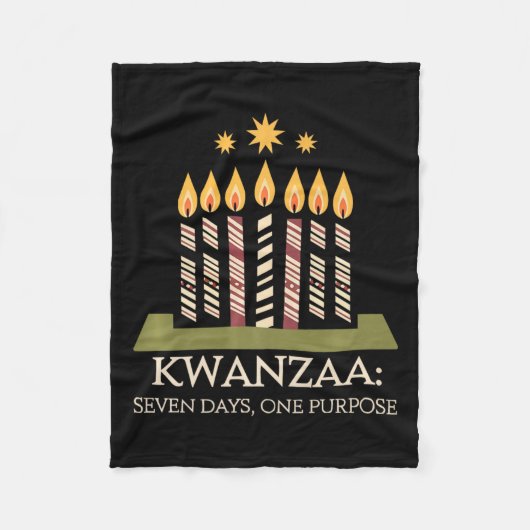 Happy Kwanzaa Candles Africa Holiday African Ameri Fleecedecke (Vorderseite)