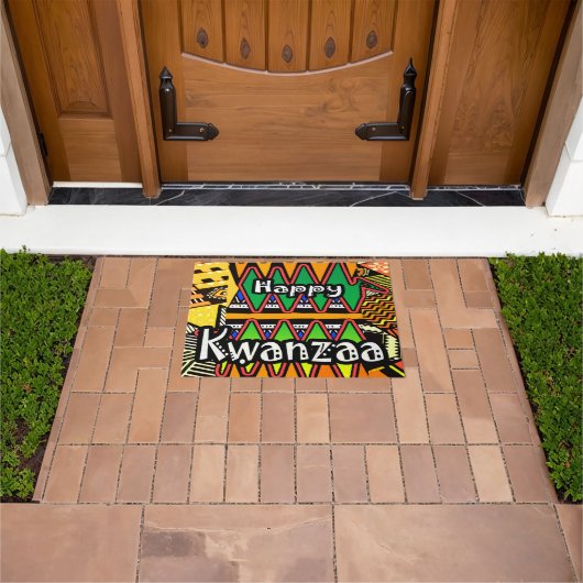 "Happy Kwanzaa" Fußmatte (Außenbereich)