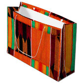 Happy Kwanzaa Große Geschenktasche Geschenktüte (Vorderseite Schrägansicht)