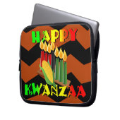 HAPPY KWANZAA LAPTOPSCHUTZHÜLLE (Vorderseite Links)