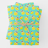 Happy Lemons Weihnachtsmannmützen Muster Weihnacht Geschenkpapier Set (Beispiel)