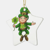 Happy Leprechaun und Kleeblatt Keramik Ornament (Links)