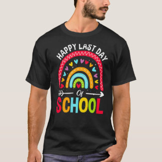 Happy Letzten Schultag Niedlicher Regenbogenlehrer T-Shirt