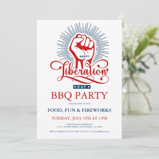 Happy Liberation Day Fireworks BQ Party Einladung (Stehend Vorderseite)