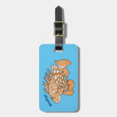 Happy lionfish Cartoon Illustration Gepäckanhänger (Vorderseite vertikal)