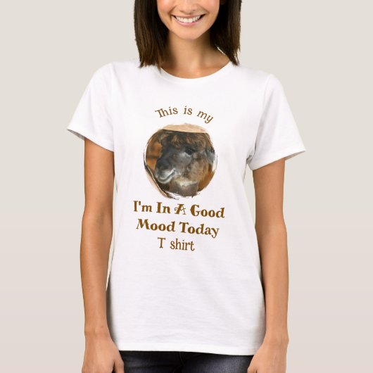 Happy Llama Good Mood Humorous Funny T-Shirt (Vorderseite)