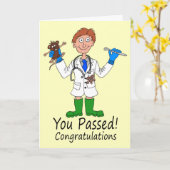 Happy Male hat gerade die medizinische Prüfungskar Karte (Gelbe Blume)