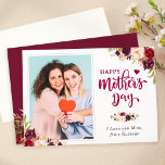 Happy Mother Day Burgundy Red Floral Foto Karte<br><div class="desc">Glückliche Mutter Tag Burgundy Red Floral Foto Flat Card. (1) Für weitere Anpassungen klicken Sie bitte auf den Link "Weiter anpassen" und verwenden Sie unser Designwerkzeug,  um diese Vorlage zu ändern. (2) Wenn Sie Hilfe oder passende Artikel benötigen,  kontaktieren Sie mich bitte.</div>