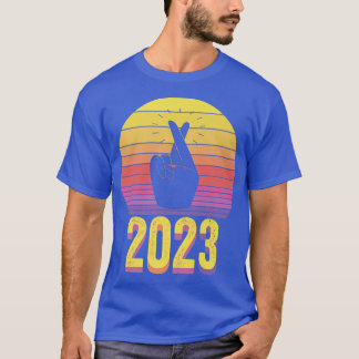 Happy New Year 2023 Fingers Crossed 2023 Retro Vin T-Shirt