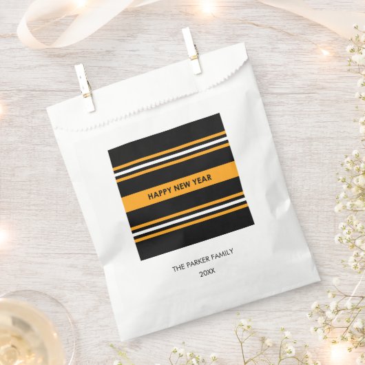 Happy New Year Black and Yellow Geschenktütchen (Ausgeschnitten)