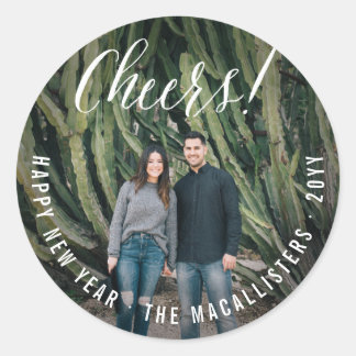 Happy New Year Cheers Script Simple Foto Holiday Runder Aufkleber